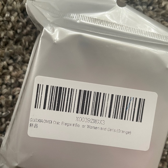 🧡 Flower Petal Earrings 🧡 - Picture 2 of 3